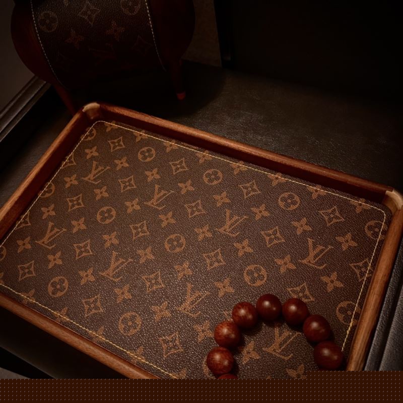 LV